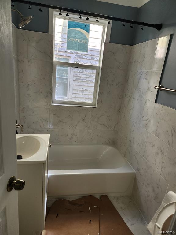 12767 SANTA ROSA Drive, Detroit, MI 48238 — Photo 9