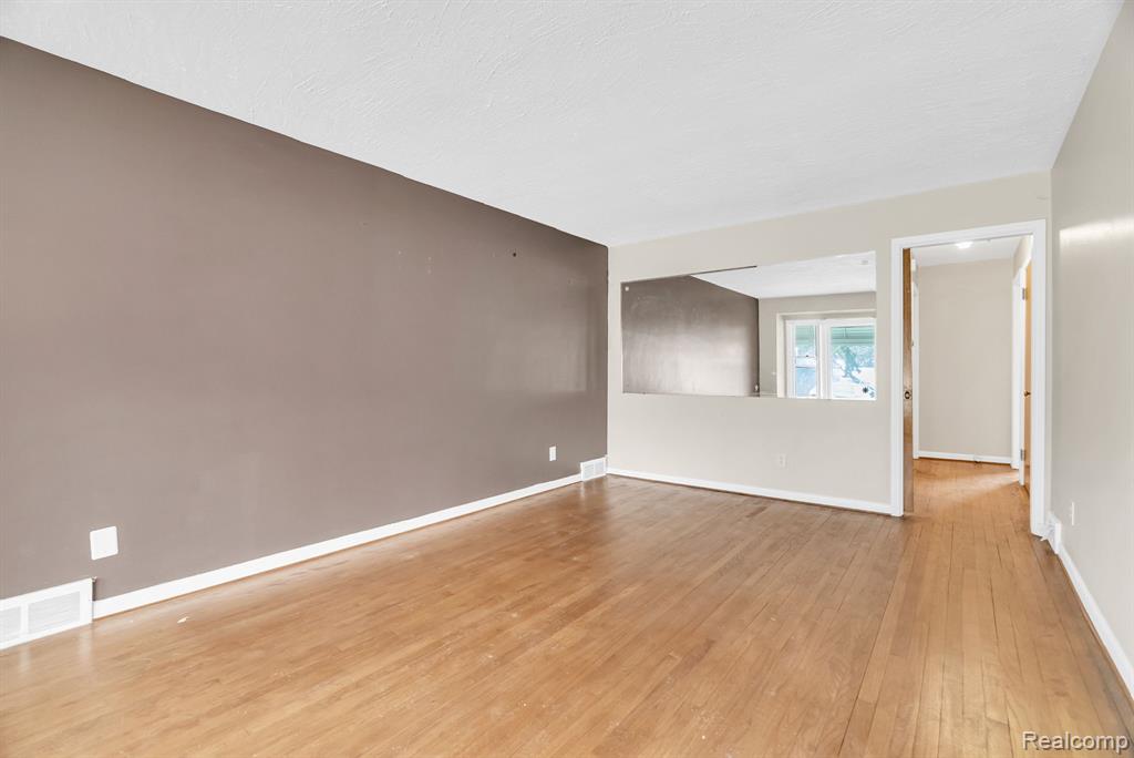 8227 Bingham Street, Detroit, MI 48228 — Photo 6