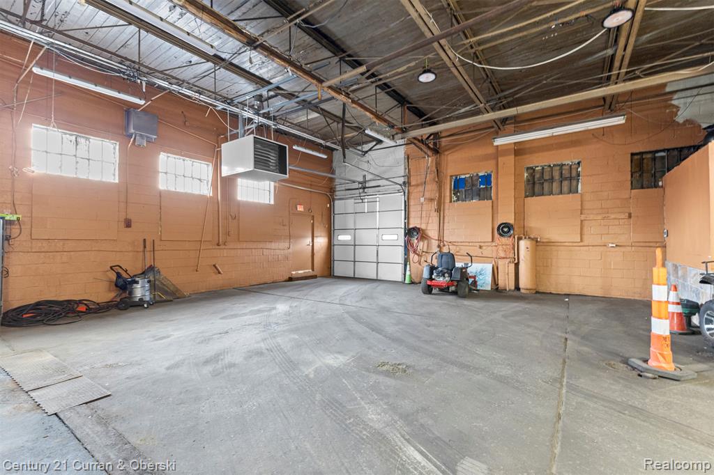 8301 W Chicago, Southgate, MI 48204 — Photo 12
