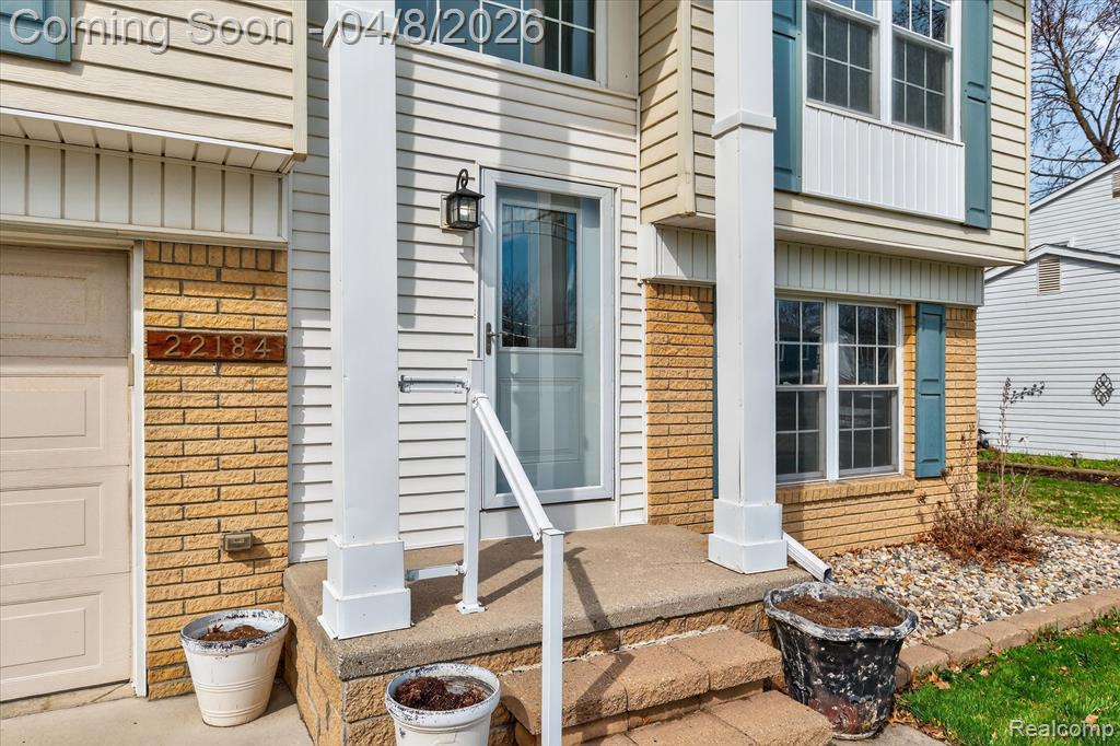 22184 Derby Road, Woodhaven, MI 48183 — Photo 4