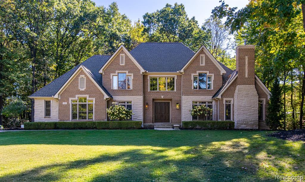 9909 Kingston Ridge, Clarkston, MI 48348 — front exterior