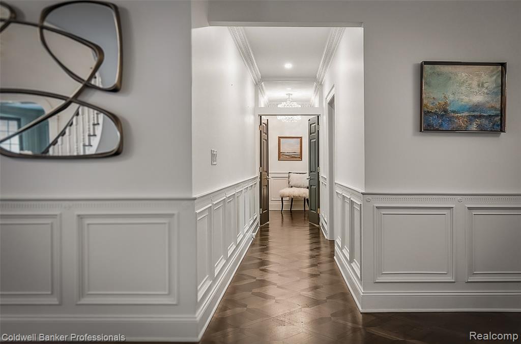 477 Dunston Road, Bloomfield Hills, MI 48304 — Photo 34