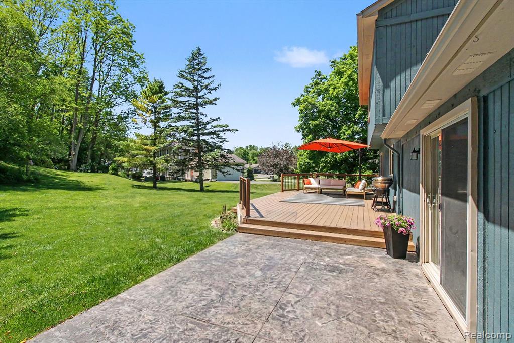 6480 Grand Circle Drive, Brighton, MI 48116 — Photo 19