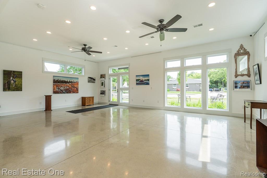 426 W University Drive, Rochester, MI 48307 — Photo 6