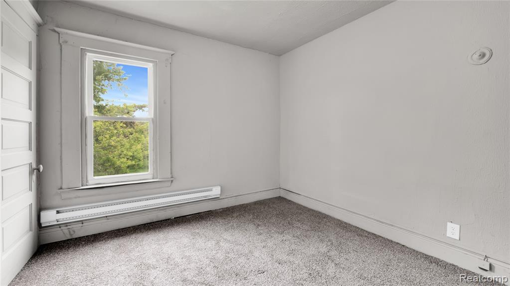 4447 Baldwin Street, Detroit, MI 48214 — Photo 18