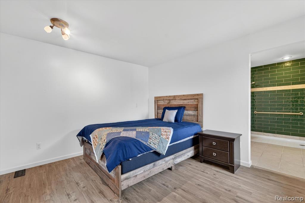 11280 Hegel Road, Goodrich Vlg, MI — Photo 33