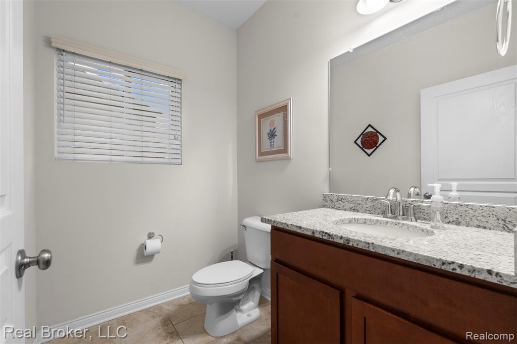 5439 Morgan Lake Drive, Clarkston, MI 48348 — Photo 21