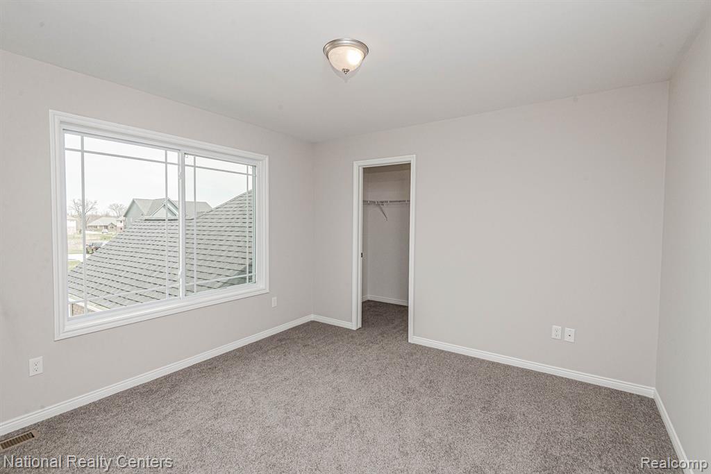 53236 Woodland, Chesterfield, MI 48047 — Photo 38