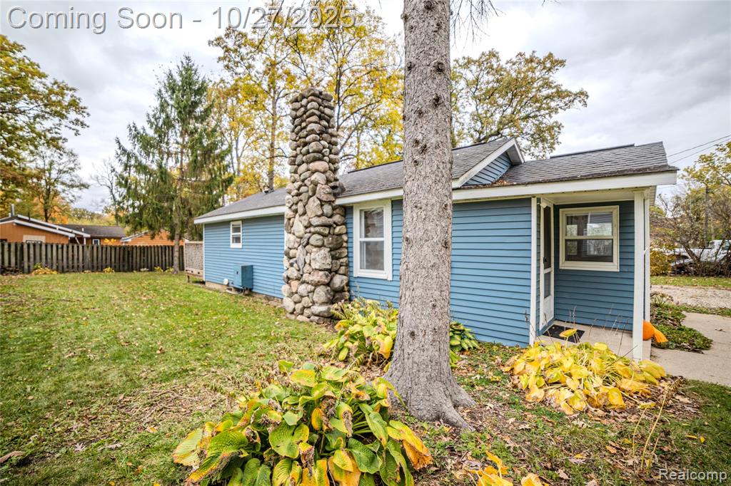 5987 Martinus Street, Haslett, MI 48840 — Photo 23