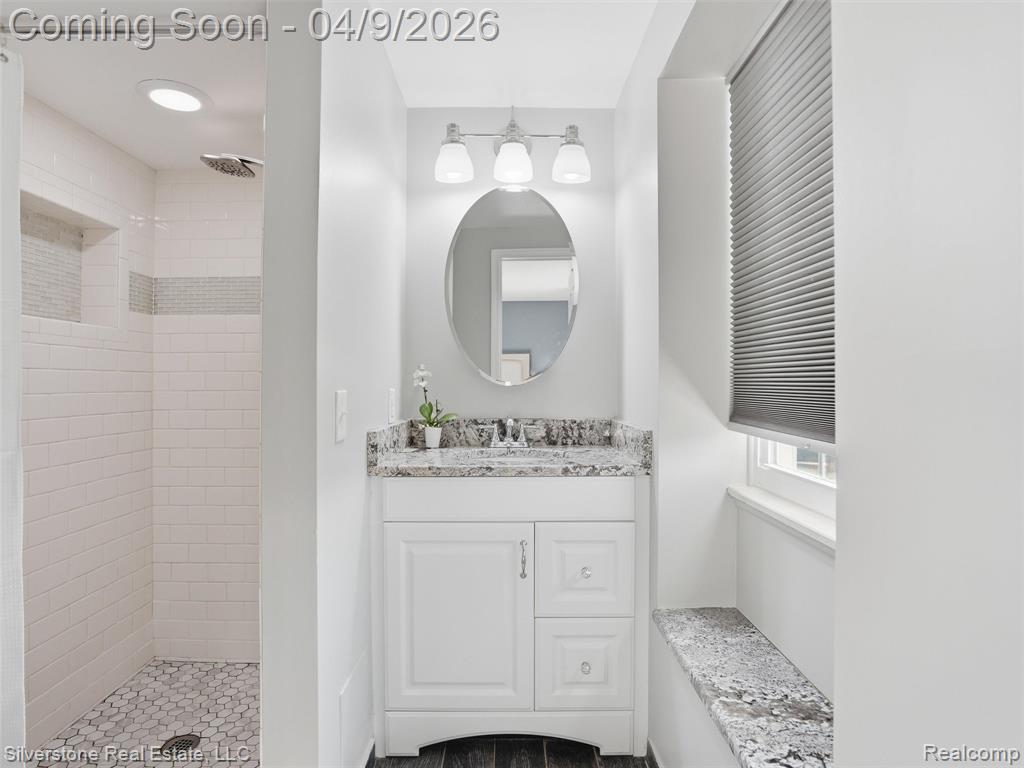 39722 Aynesley Street, Clinton Twp, MI 48038 — Photo 28