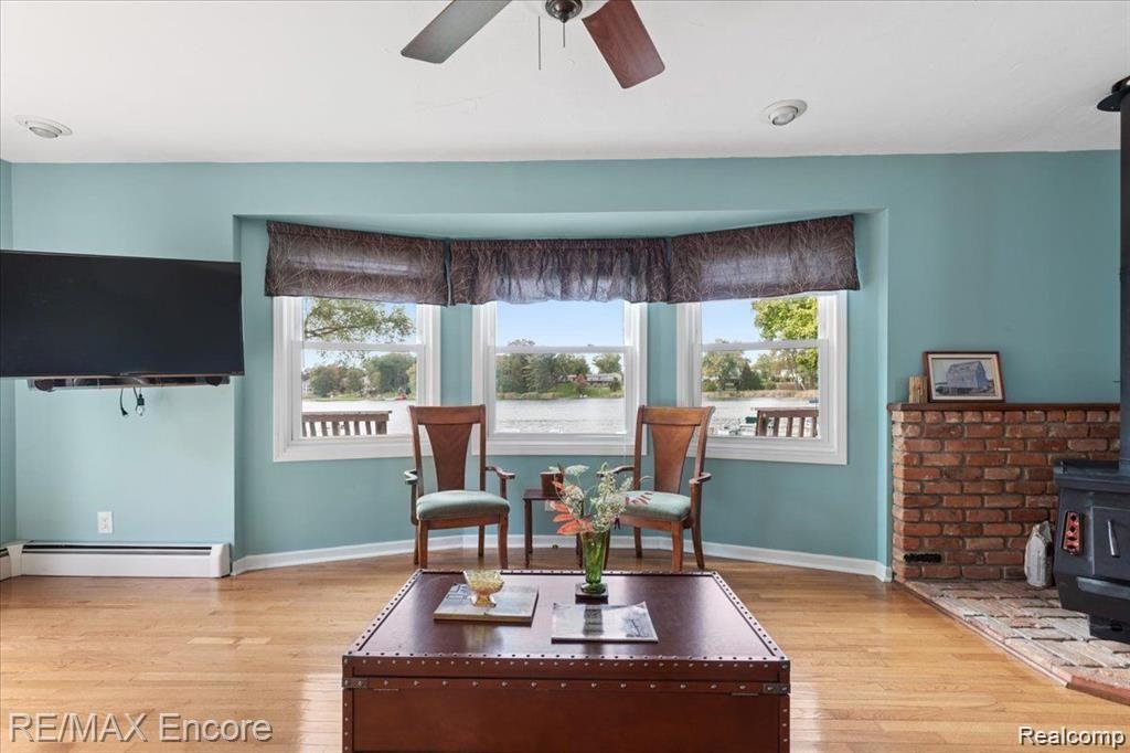 662 LAWSON Drive, Lake Orion, MI 48362 — Photo 22
