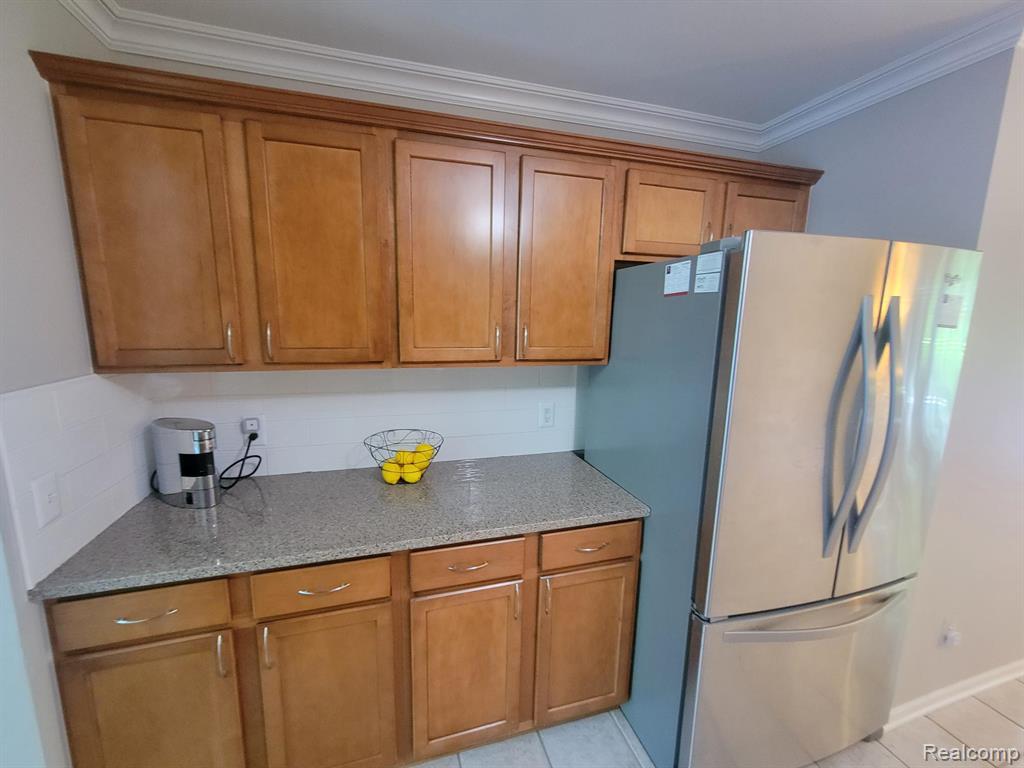 5894 Augusta Lane, Grand Blanc, MI 48439 — Photo 39
