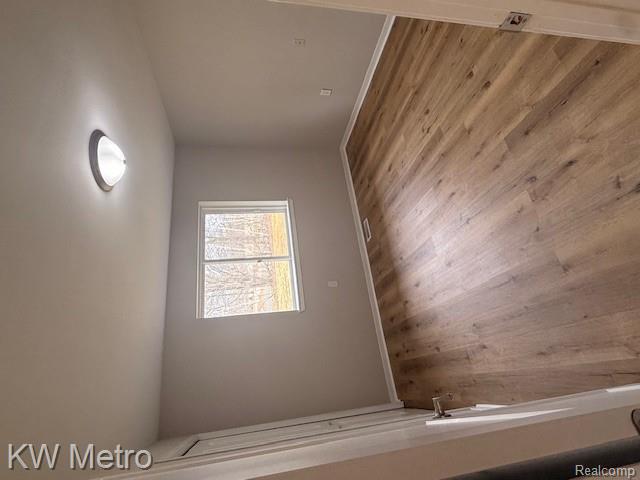 510 E Golden Pond Road, Midland, MI 48642 — Photo 17