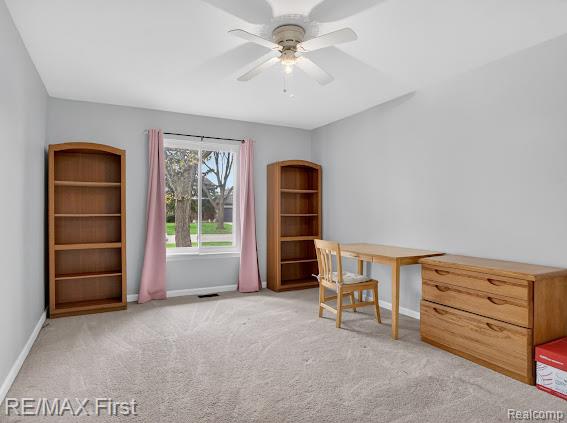 42446 Sycamore Drive, Sterling Heights, MI 48313 — Photo 23