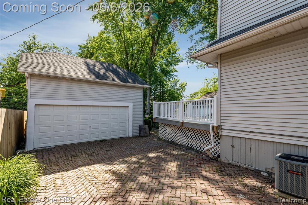 957 Fisher Road, Grosse Pointe, MI 48230 — Photo 5