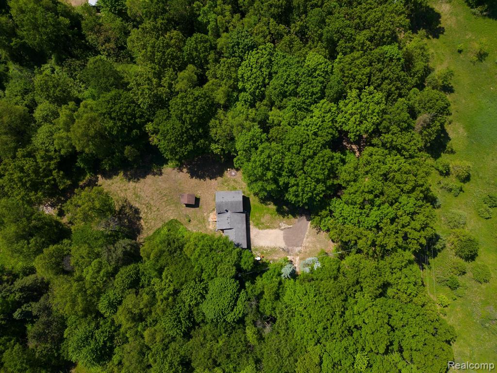 9600 Oakhurst Road, Holly, MI 48442 — Photo 24