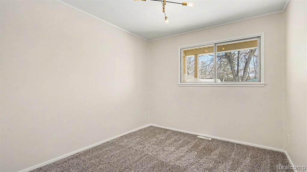 913 Pomona Road, Ann Arbor, MI 48103 — Photo 15