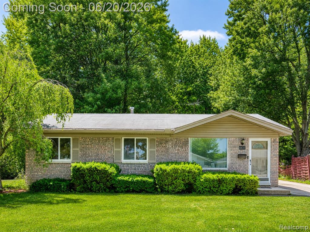 6631 Burnham Drive, Canton, MI 48187 — Photo 2
