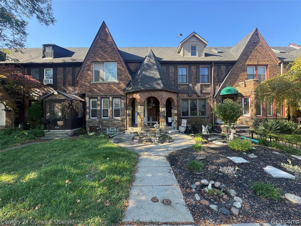 5925 Miller Road, Dearborn, MI 48126