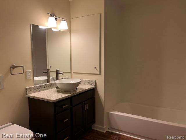 7453 Pepper Creek, West Bloomfield, MI — Photo 14