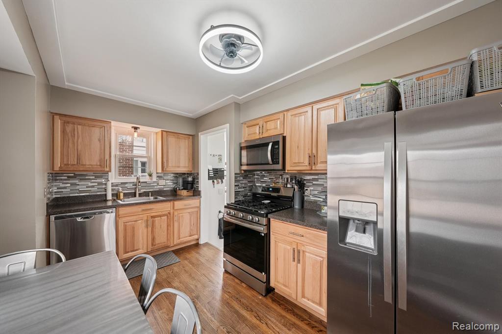17748 Reno Street, Riverview, MI 48193 — Photo 13