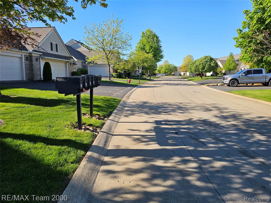 16792 Lyonhurst Circle, Northville, MI 48168 — Photo 31
