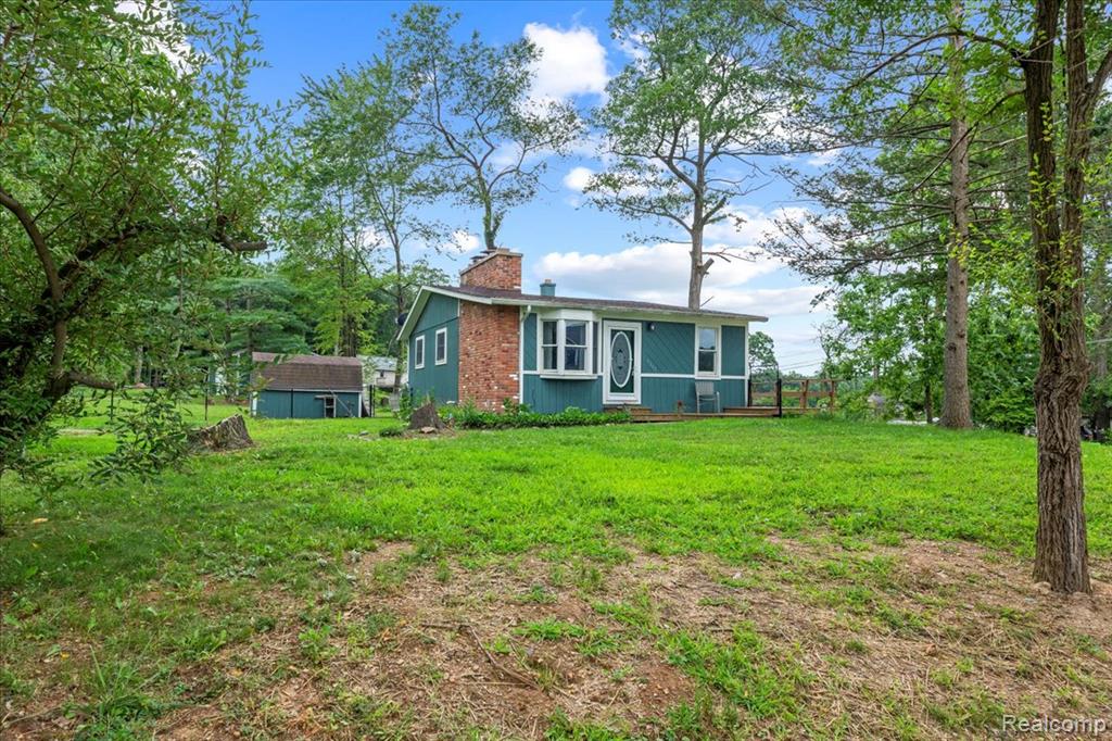 5246 Wayne Road, White Lake, MI 48383 — Photo 9