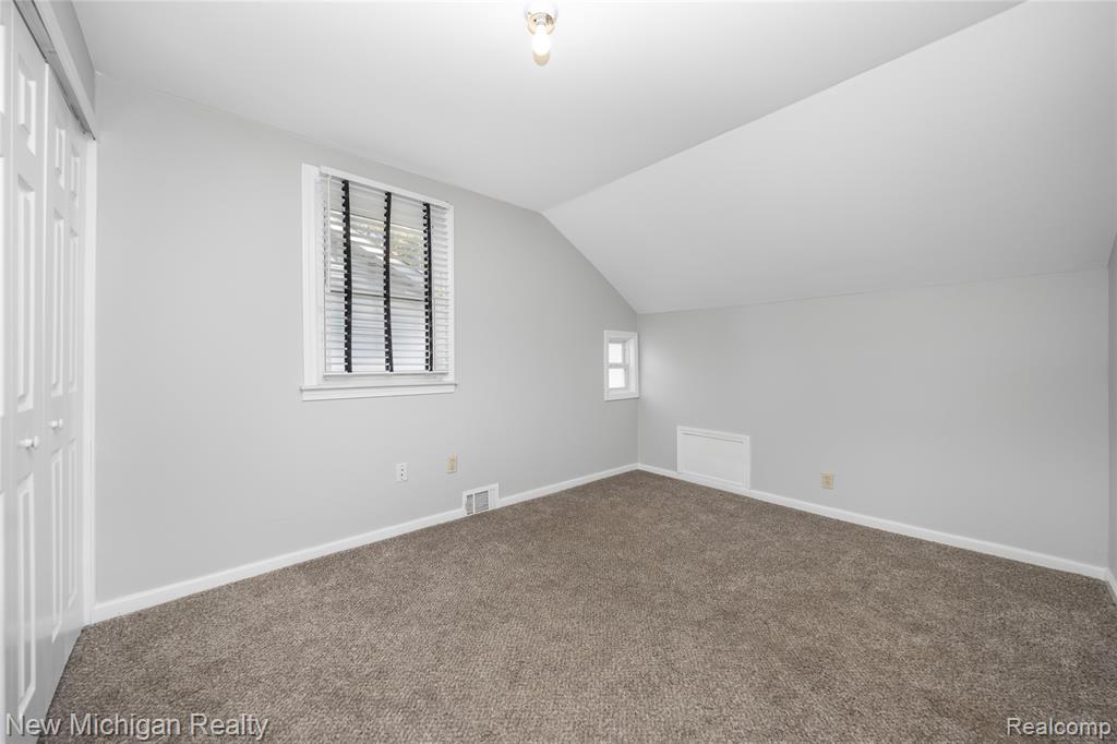 8665 Cooley Lake Road, Commerce Twp, MI 48382 — Photo 47