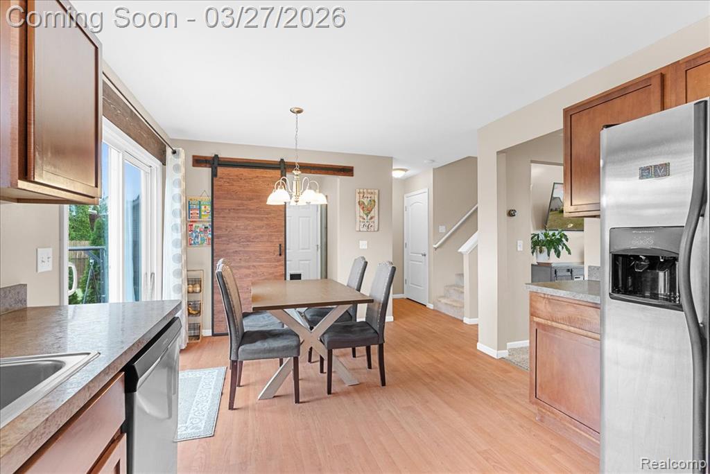 3463 Amber Oaks Drive, Howell, MI 48855 — Photo 14