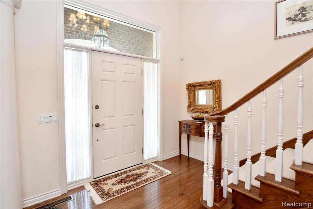 4048 CHATFIELD Lane, Troy, MI 48098 — Photo 3