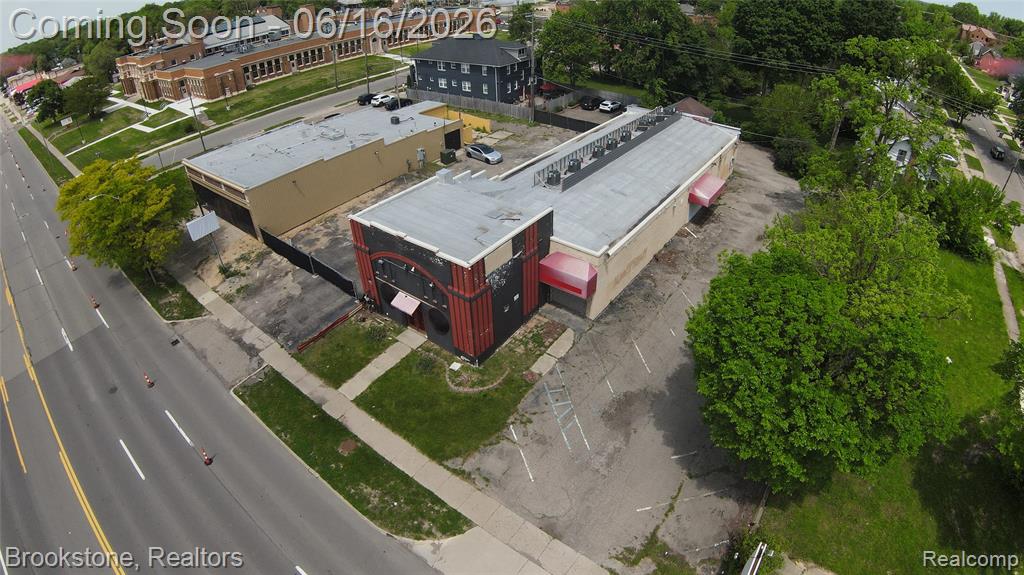 600 W Huron Street, Pontiac, MI 48341 — Photo 17