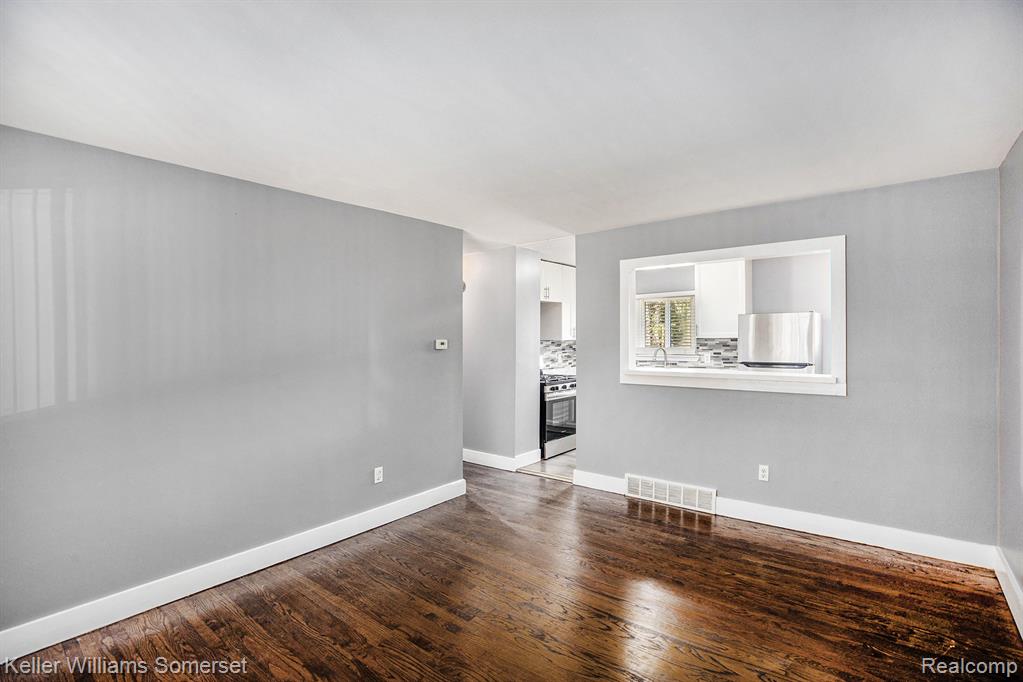 428 Jordon Road, Pontiac, MI 48342 — Photo 3