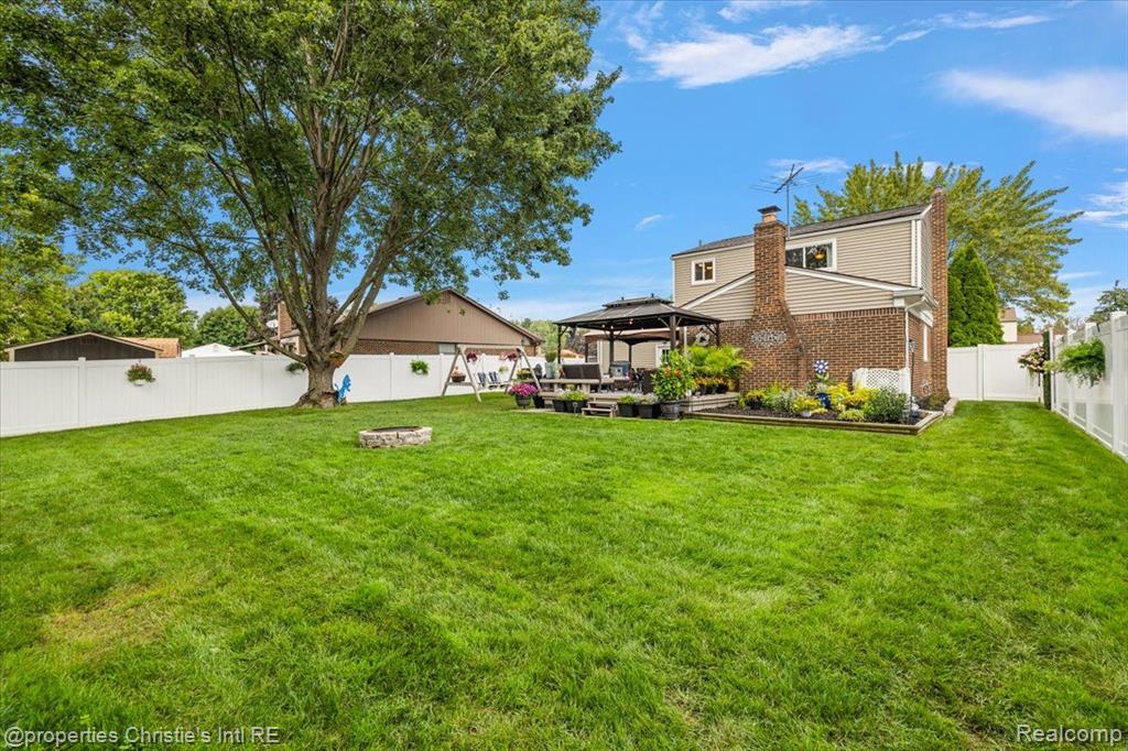 41293 IRONWOOD Drive, Clinton Twp, MI 48038 — Photo 5