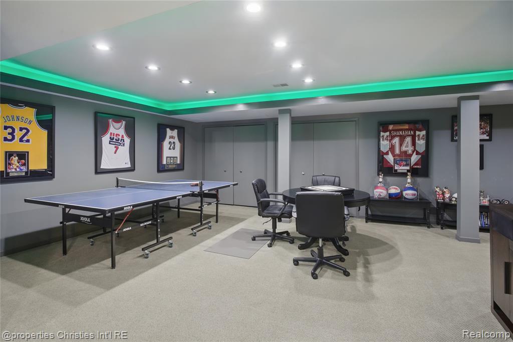 4713 Mada Court, West Bloomfield, MI — Photo 38