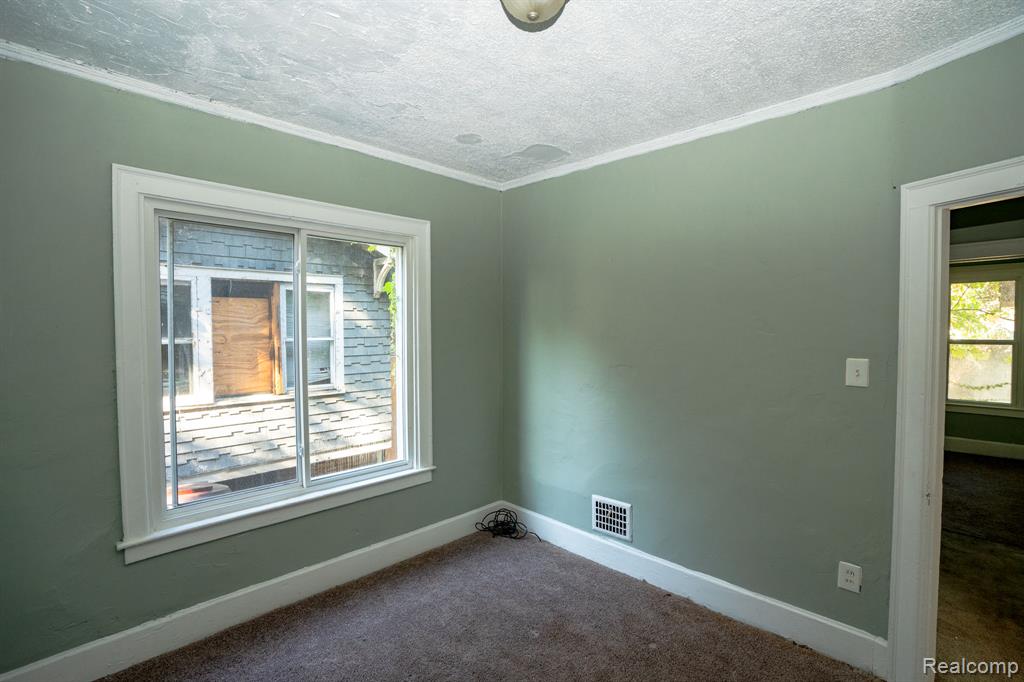 5266 Three Mile Drive, Detroit, MI 48224 — Photo 20