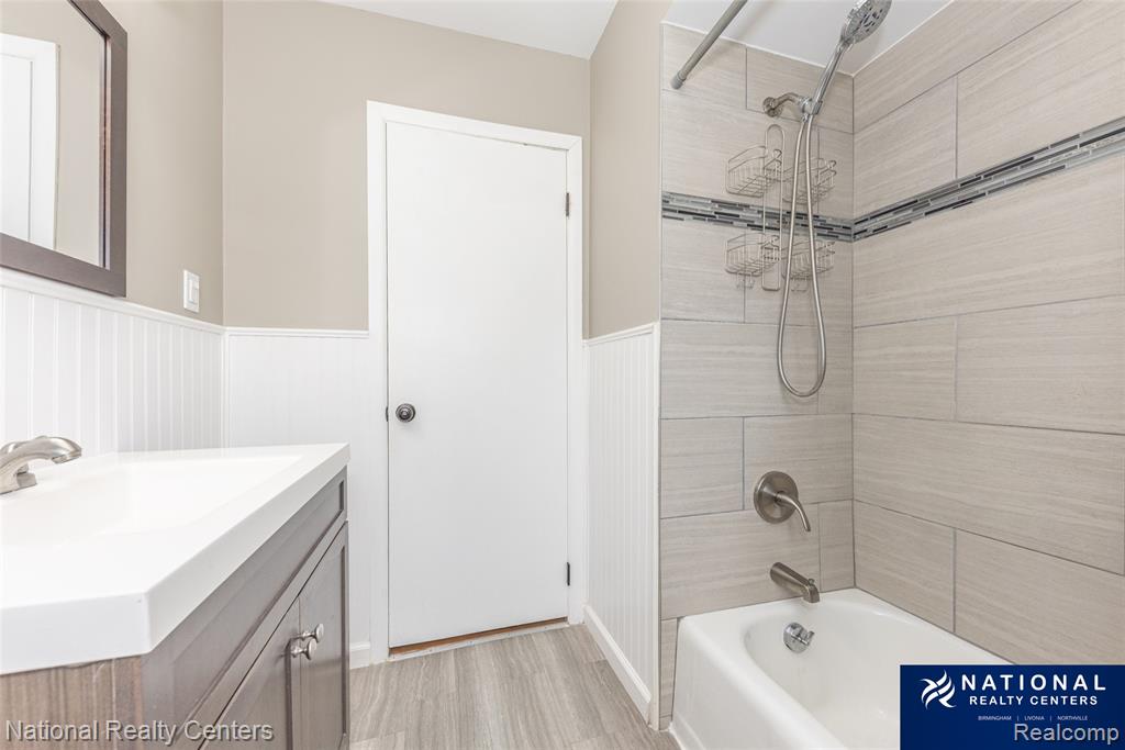 6718 FAIRFIELD Street, Garden City, MI — Photo 14