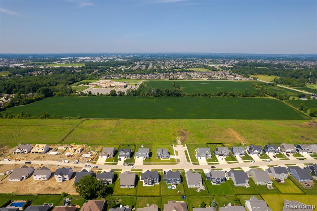 52361 Wellington Valley Drive, Macomb, MI 48042 — Photo 41