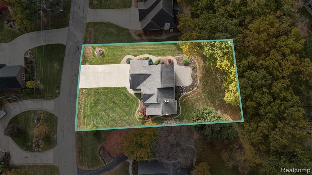 4435 Driftwood Drive, Commerce Twp, MI 48382 — Photo 45