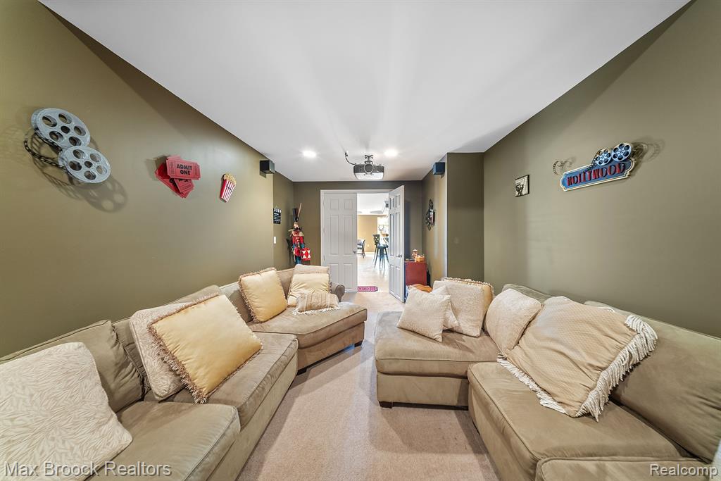 63334 TURNBERRY Way, Washington, MI 48095 — Photo 58