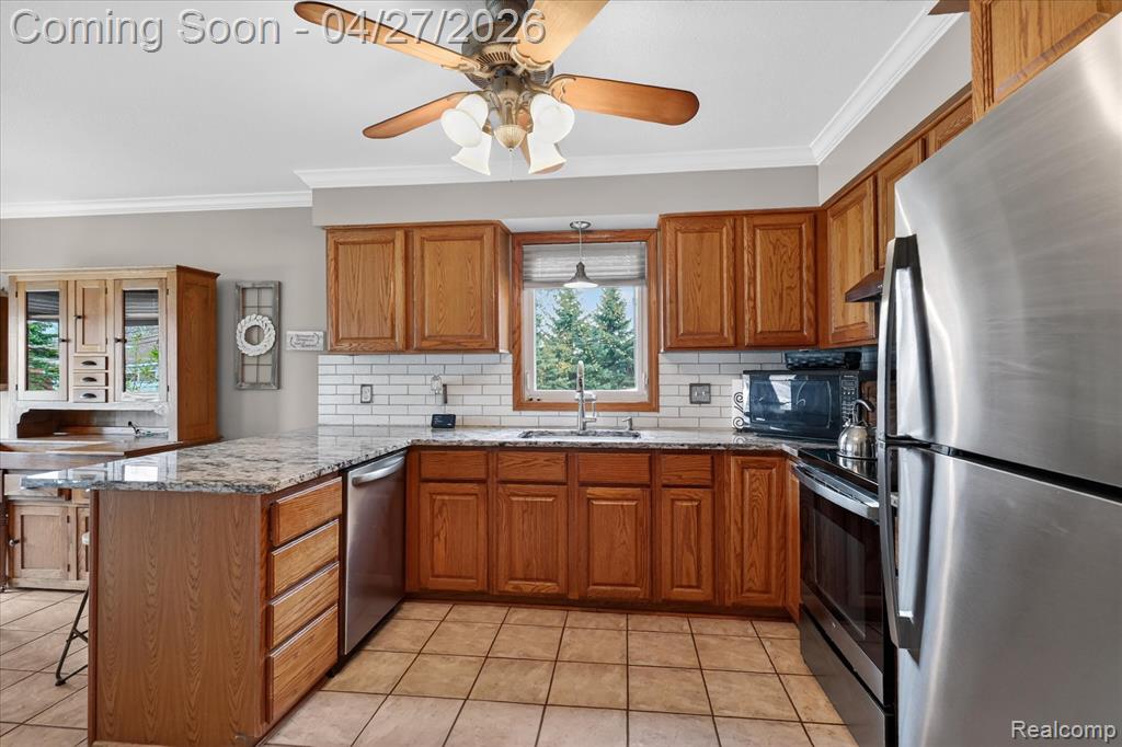 3965 Aspen Court, Trenton, MI 48183 — Photo 19