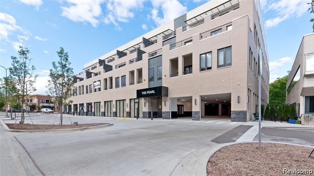856 N. Old Woodward Avenue, Berkley, MI 48009 — front exterior