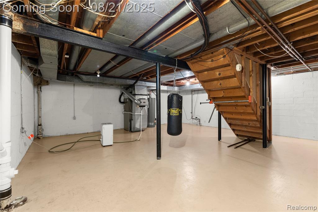 31472 Sunset Drive, Beverly Hills, MI 48025 — Photo 40