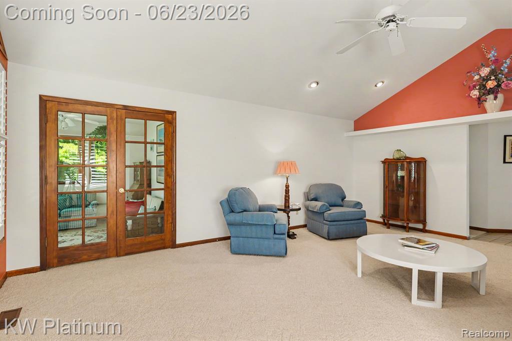 41945 Hillview Drive, Sterling Heights, MI 48314 — Photo 12