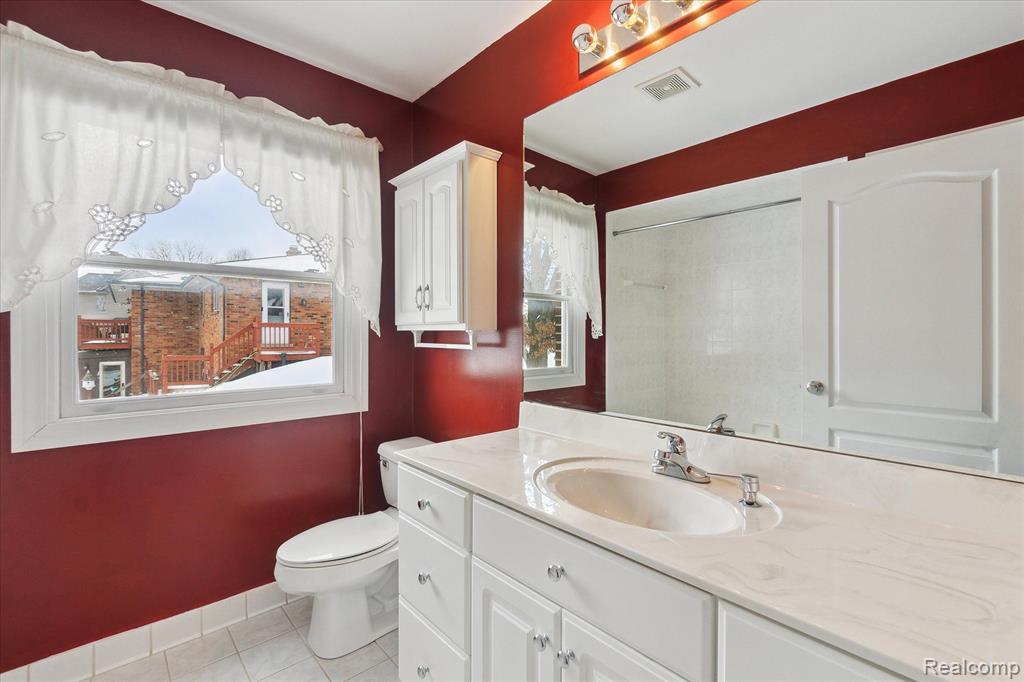 6615 GREENE HAVEN Drive, Clarkston, MI 48348 — Photo 25