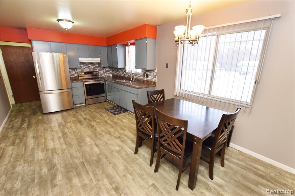 4075 Townview Drive, Flint, MI 48532 — Photo 3