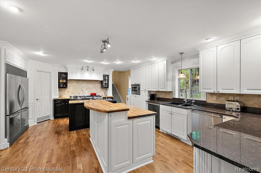 6705 College Park Drive, Clarkston, MI — Photo 45