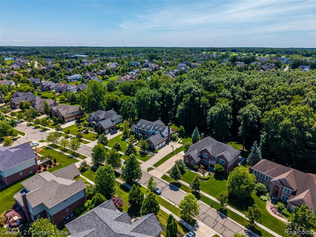 50693 Chesapeake Drive, Novi, MI — Photo 9