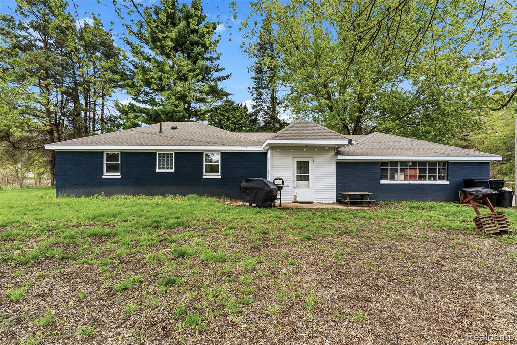 11454 Wilson Road, Otisville, MI 48463 — Photo 21