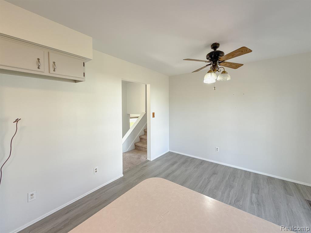 5171 OAKVIEW Drive, Swartz Creek, MI 48473 — Photo 13