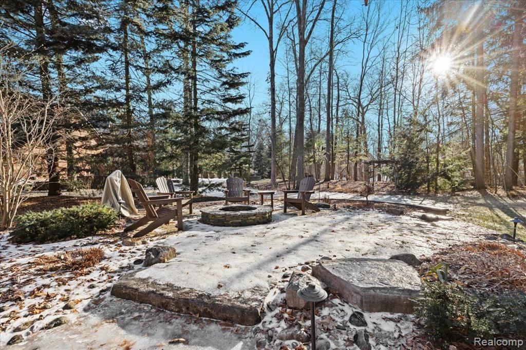 9018 CASCADE Drive, South Lyon, MI 48178 — Photo 32